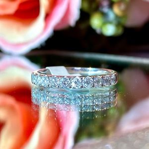 SOLD! 14kw GOLD 1/2CT DIAMOND PRONG SET BAND 2.7g